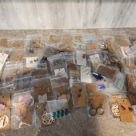 Mystery bags - Picture 4 of 16